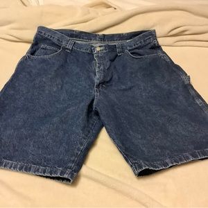 Mens Wrangler denim carpenter shorts size 40